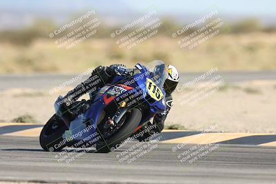 media/Oct-04-2025-CVMA (Sat) [[408bcdd6e4]]/Race 13-Amateur Supersport Open/